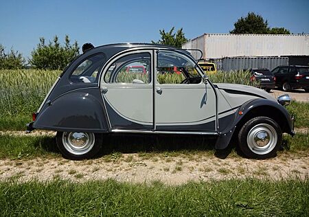 Citroën 2 CV Charlston T O P !
