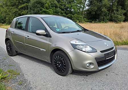 Renault Clio 1.2 16V 75 Expression TÜV neu