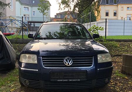 VW Passat Variant Volkswagen Passat 3BG 1.9TDI 96kW Highline Variant ...