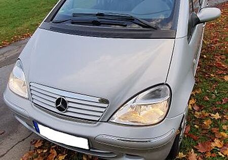 Mercedes-Benz A 170 CDI AVANTGARDE Lang, Leder, SHZ, Schiebed