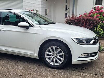 Volkswagen Passat Variant 2.0 TDI DSG ACC LED STNDHZG