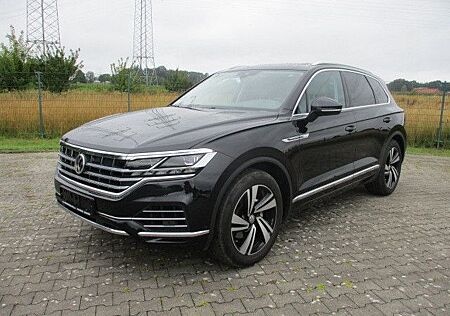 VW Touareg Volkswagen 3.0 TDI Elegance IQLight Innovision Pano