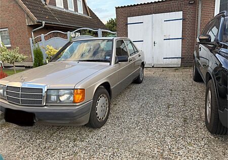 Mercedes-Benz 190