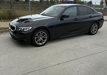 BMW 320 gebraucht kaufen BMW 320d xDrive Sport Line Automatik Sport Line