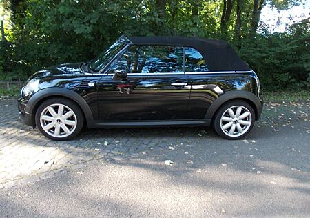 Mini Cooper Cabrio , Tüv 05/ 2027, sehr gepflegt.