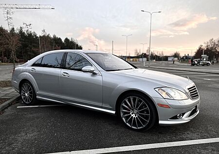 Mercedes-Benz S 550