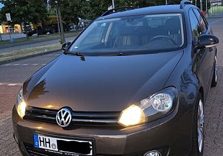 VW Golf Volkswagen 1.6 TDI MATCH Variant MATCH