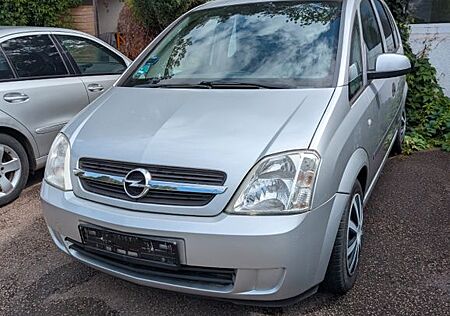 Opel Meriva 1.6 -