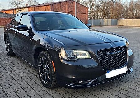 Chrysler 300C MODEL S - 4x4 296 PS 05/2017 Vollaustattung