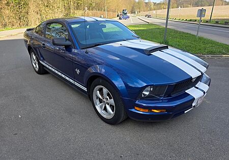 Ford Mustang coupé 4.0 6 cylinder manual gearbox