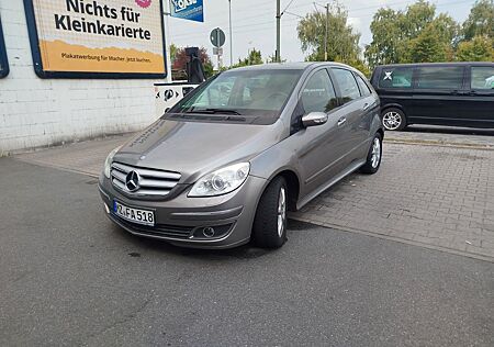 Mercedes-Benz B 200 CDI Automatik