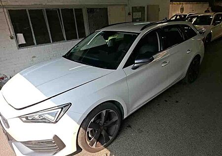 Cupra Leon Sportstourer 2.0 TDI DSG+KAMERA+NAVI+ACC+