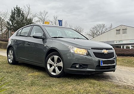 Chevrolet Cruze 1.8 LTZ Benziner LTZ