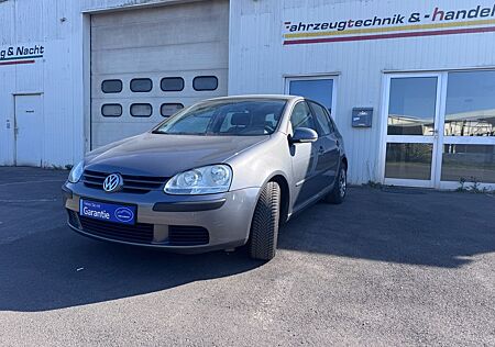 VW Golf Volkswagen 1.4 Trendline / Tüv 06/26