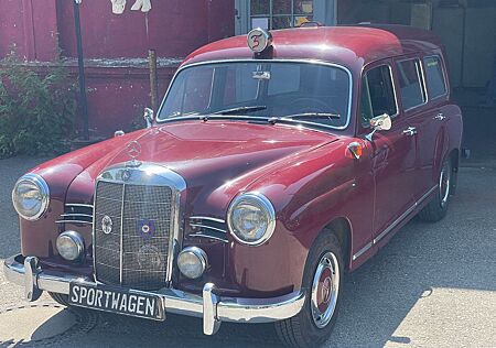 Mercedes-Benz 190 180a, Ponton Kombi restauriert!!!