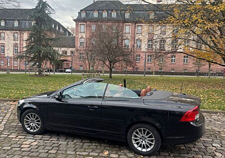 Volvo C70 T5 Geartronic Momentum Momentum