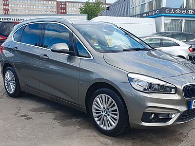 BMW 225 2 Active Tourer 225 xe Luxury Line Automatik