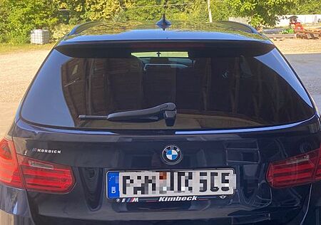 BMW 318d xDrive Touring -