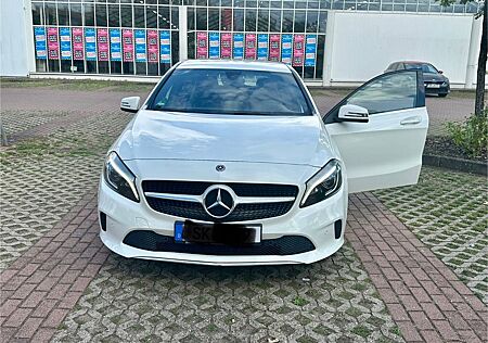 Mercedes-Benz A 180 d LED NAVI LEDER