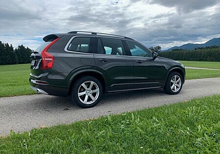 Volvo XC 90 XC90 B5 AWD Geartronic Momentum Momentum