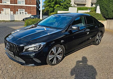 Mercedes-Benz CLA 200 Limousine