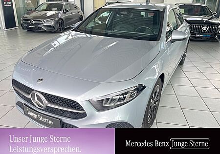 Mercedes-Benz A 200 Progressive AHK Kamera LED Winter Metallic