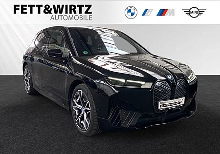 BMW iX xDrive50 PanoSkyLounge|AHK|HarmanKardon