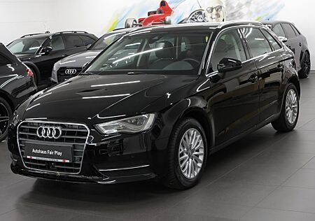 Audi A3 Sportback Ambiente LED/ACC/AHK/1HD/UNFALLFREI