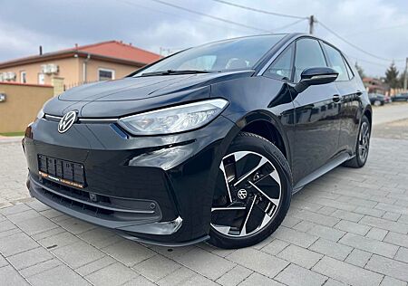 VW ID.3 Volkswagen Pro 150 kW LED STZH DAB+ ACC ISOFIX 62kWh