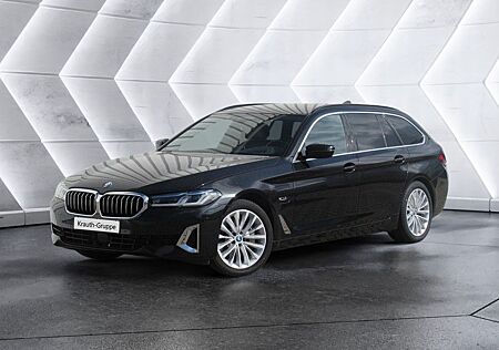 BMW 530e xDrive Touring Head-Up HK HiFi DAB WLAN
