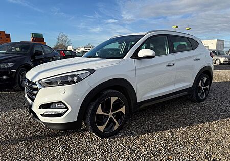 Hyundai Tucson Premium 4WD Automatik Xenon LED Euro-6