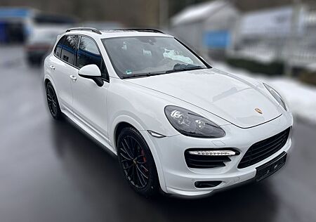 Porsche Cayenne GTS,RearDVD,Luft,StHZ,Pano,AHK,ACC,76TKM
