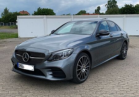 Mercedes-Benz C 300 d 4MATIC Autom. - AMG