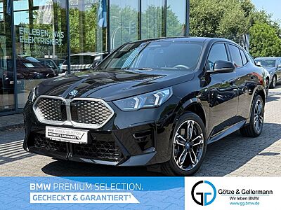 BMW iX2 xDrive30 M Sport /IconicGlow HUD Stop&Go AHK