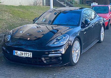 Porsche Panamera Turbo S E-Hybrid Turbo S