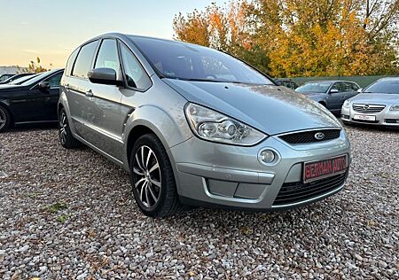 Ford S-Max Titanium 2.0 TCDI 7-Sitzer