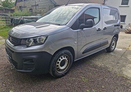 Peugeot Partner 1.5 HDI Navi Kamera AHK 2 Schiebetüren