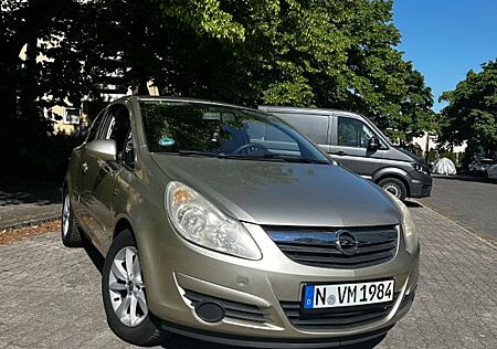 Opel Corsa wenig Kilometer gepflegtes Auto mit tüv