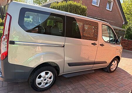 Ford Tourneo Custom 9 Sitzer 2,2