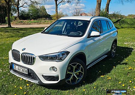 BMW X1 xDrive20i *TÜV NEU*ALLRAD*2xRäder*
