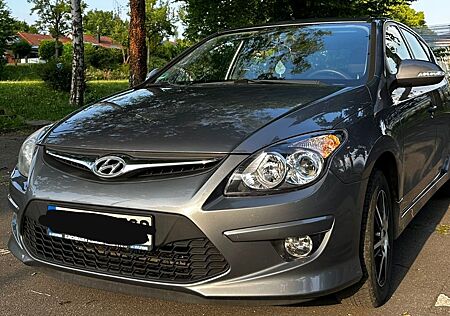 Hyundai i30 1.4 FIFA WM Edition -
