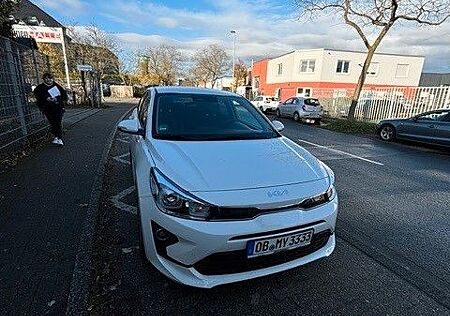 Kia Rio 1.0 T-GDI 100 Vision DCT Vision