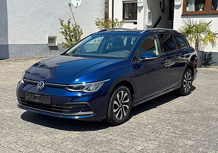 VW Golf Volkswagen VIII Variant Active