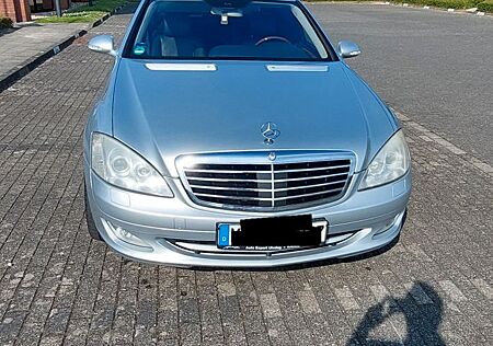 Mercedes-Benz S 500 L - Brabus Auspuffanlage, AMG Felgen