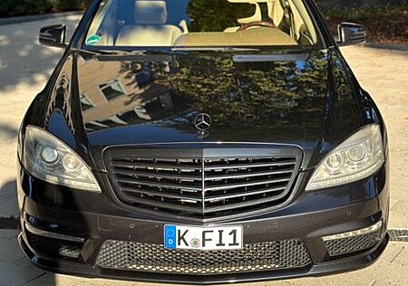 Mercedes-Benz S 350 AMG Packet, 20 AMG Felgen, Auspuff Sound