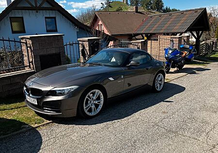BMW Z4 sDrive23i - Havanna/Pure White, N52 MT6