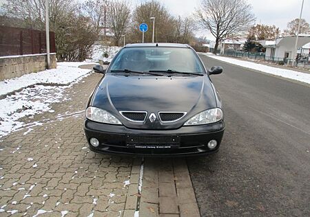 Renault Megane 2 Coupe 1.6 16V Privilege/TÜV:11/2024