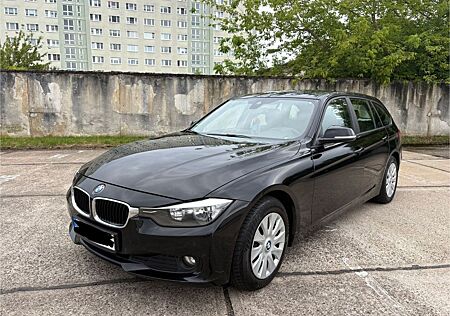 BMW 320d Touring 2012