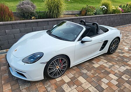 Porsche Boxster 718 S PASM Abstandstempomat Approved