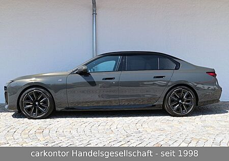 BMW 740xd *M SPORT PRO*LED EXCL*THEATRE*LOUNGE SEAT*